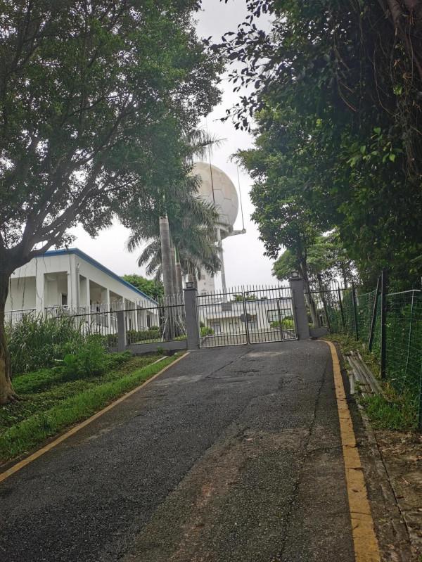 公元某年某月某日某山半日遊