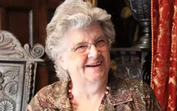 26本“加密”日記，一段不能公開的愛情，在她死後200年被人破解