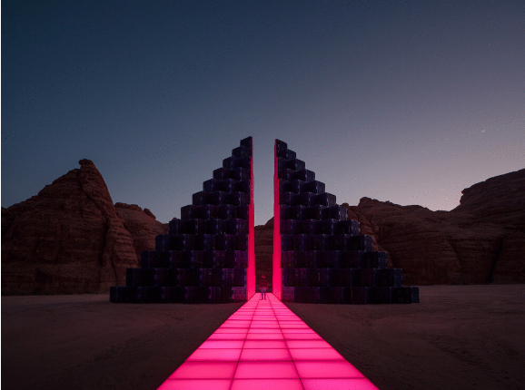 審美寶藏 | 從沙漠、冰川、粉紅金字塔到凡爾賽紫色馬車之路 審美寶藏 | 從沙漠、冰川、粉紅金字塔到凡爾賽紫色馬車之路