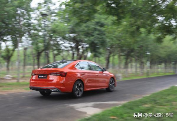 A級車尺寸天花板 換獨立後懸 PRO版明銳讓卡羅拉思域汗顏 A級車尺寸天花板 換獨立後懸 PRO版明銳讓卡羅拉思域汗顏