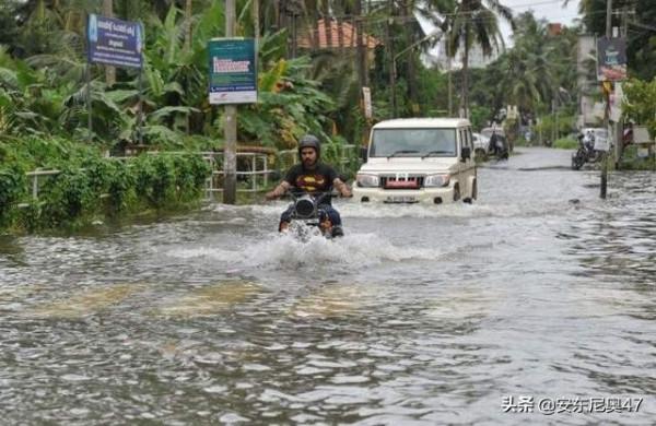 印度這下出名了,建設大橋用了八年,僅用了29天就被洪水沖垮 印度這下出名了,建設大橋用了八年,僅用了29天就被洪水沖垮