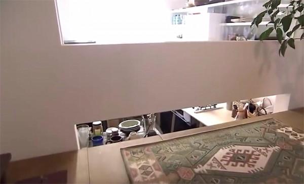 日本小夫妻住70㎡“旗杆房”,室內卻一堵牆都沒有?這能住? 日本小夫妻住70㎡“旗杆房”,室內卻一堵牆都沒有?這能住?