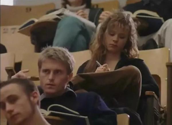 自卑敏感，低谷期的女孩，五部電影治癒你