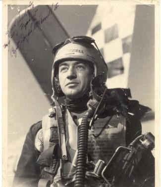 大學一掃地老頭曝光身份:竟是空軍副軍長,曾擊毀7架美國戰機 大學一掃地老頭曝光身份:竟是空軍副軍長,曾擊毀7架美國戰機