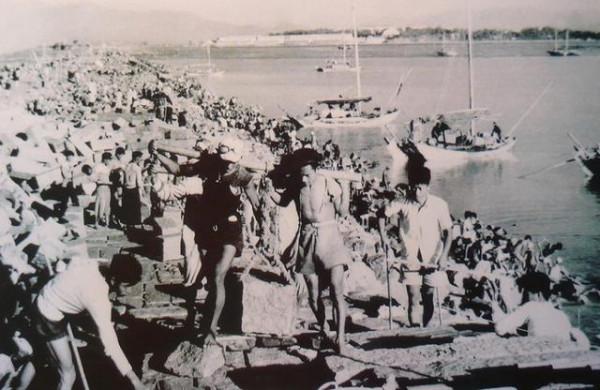 1954年，王震被一縣長抓了起來，王震：你沒槍斃我，算我王震命大