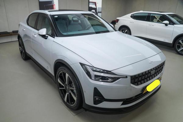 吉利亮出“底牌”，造型媲美跑車，4.7秒可破百，帶你看polestar 2