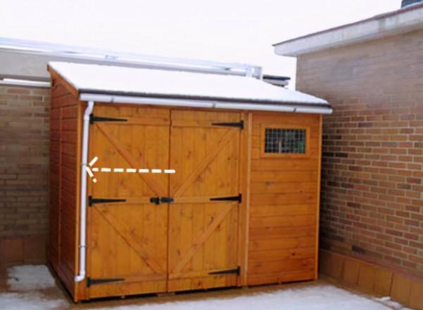 這樣裝露臺太實用了，家裡的雜物都能放在這，防潮還不違建