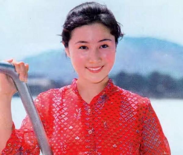 憑《少林寺》走紅&comma;嫁外國富商棄演從商&comma;&OpenCurlyDoubleQuote;牧羊女&rdquo;丁嵐如今怎樣了