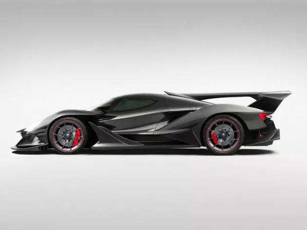 來自外星的超跑，阿波羅IE