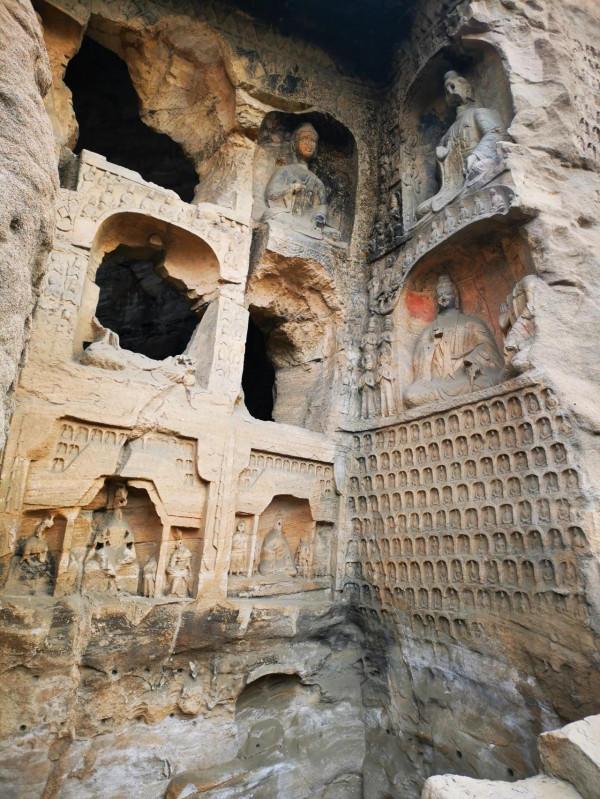 雲岡石窟第16窟被盜佛像