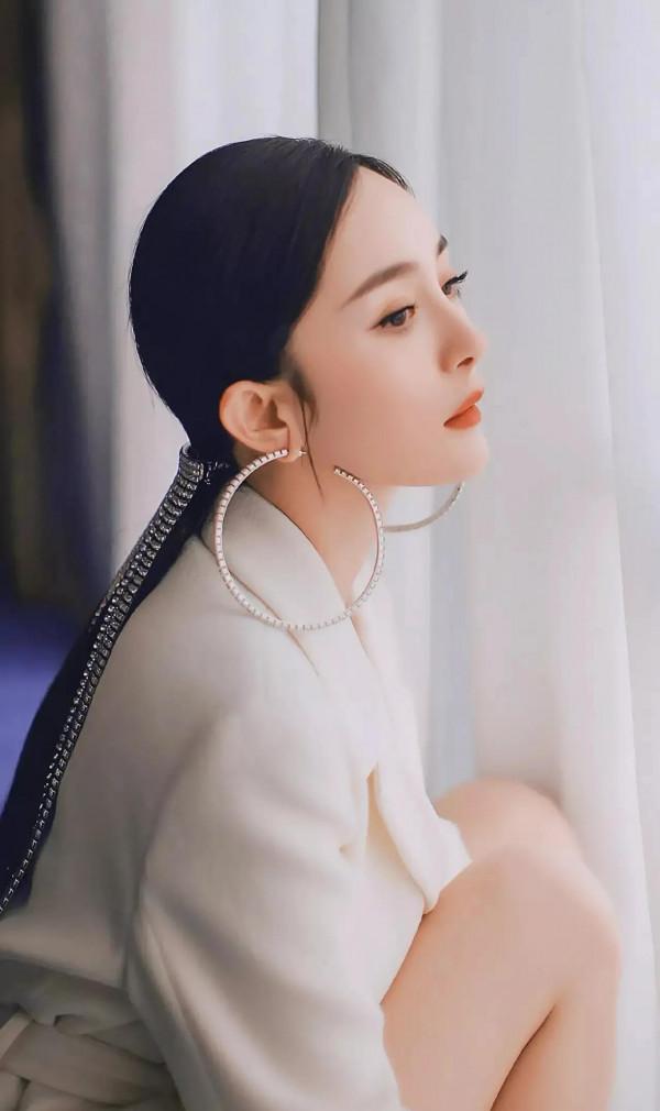 楊冪：冷豔唯美高畫質寫真集