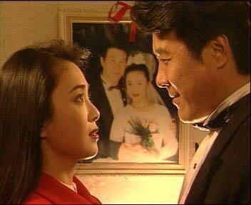 最美妲己傅藝偉，因吸毒毀了自己也害了兒子，你為何自甘墮落？