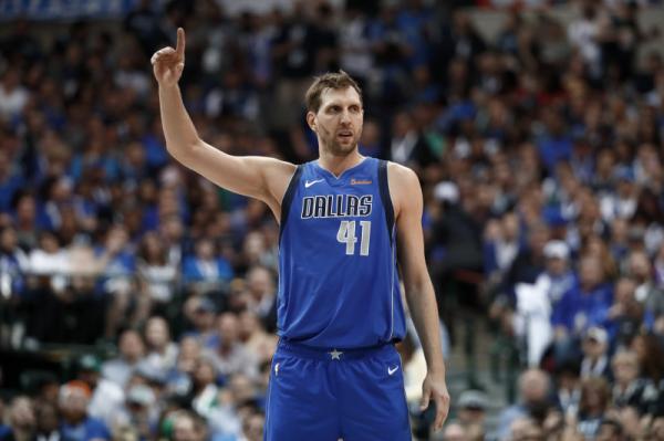 庫班：獨行俠會下賽季退役諾維茨基的球衣，還將為其鑄像表達敬意