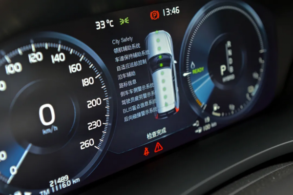 雙增壓發動機、還能純電行駛,二手T8的XC60產品力出類拔萃 雙增壓發動機、還能純電行駛,二手T8的XC60產品力出類拔萃