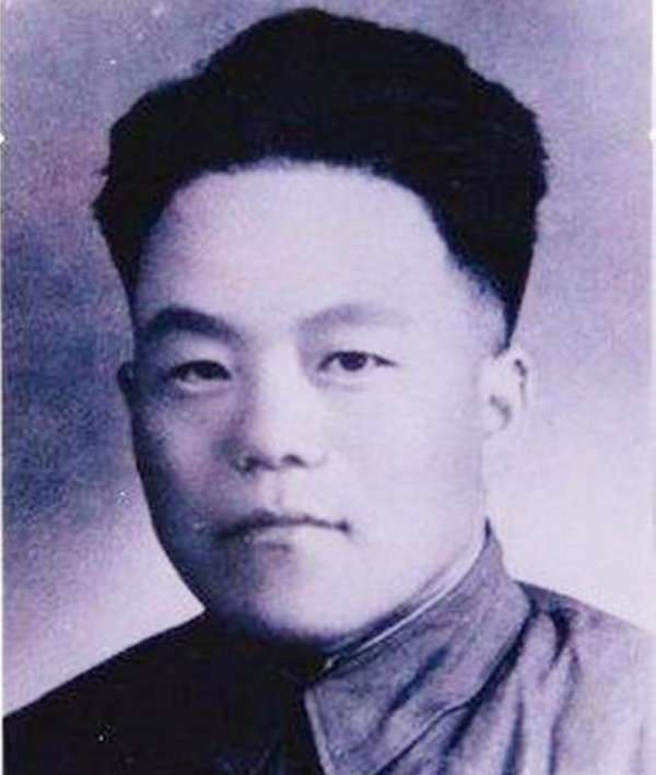 他是一代戰神,6個月榮立四次特等功,僅憑一個連殲敵1760餘人 他是一代戰神,6個月榮立四次特等功,僅憑一個連殲敵1760餘人