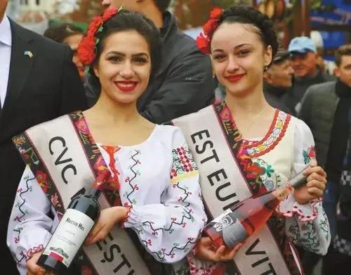 歐洲最窮國“摩爾多瓦”現狀,帶你看看真實的摩爾多瓦 歐洲最窮國“摩爾多瓦”現狀,帶你看看真實的摩爾多瓦