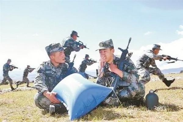 一個合成旅有多少人，合成旅的主要戰術是什麼？