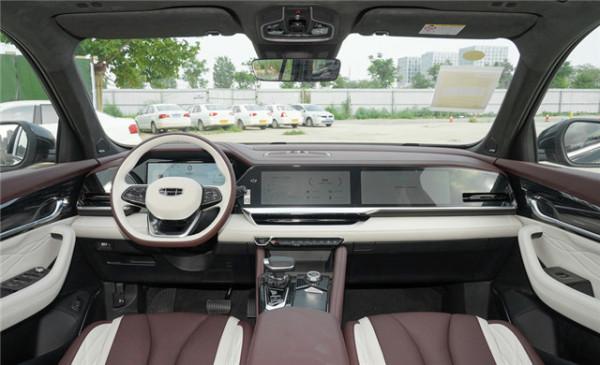 外觀上檔次，配置豐富，空間寬敞很實用，星越L實力究竟如何？