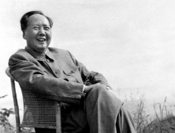 騎毛驢去看毛主席的庫爾班,臨終:後代參軍報國,重孫女完成遺願 騎毛驢去看毛主席的庫爾班,臨終:後代參軍報國,重孫女完成遺願