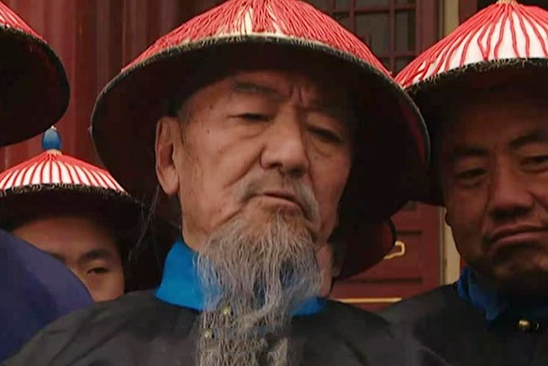 乾隆登基後，到底清算了多少雍正朝老臣？幾乎一個都沒放過