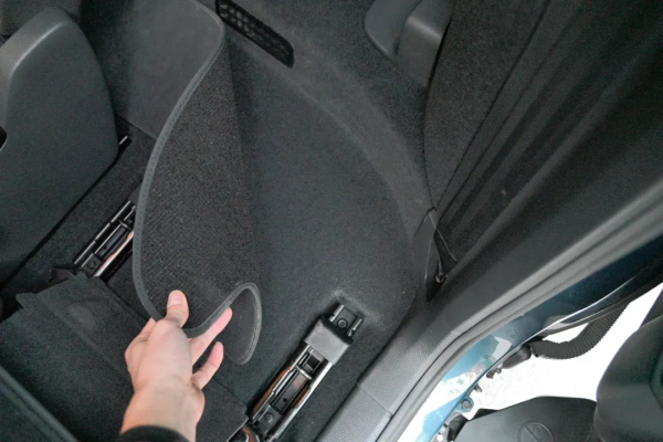 雙電滑門進口MPV，二手夏朗實乃家用帶娃好幫手