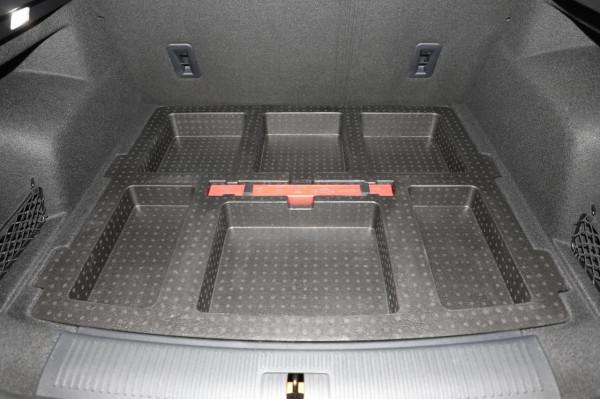 想買空間大、動力強、省油的緊湊型SUV，不妨看看名爵MG ONE