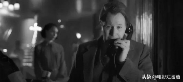 31屆華鼎獎:《八佰》有權代表中國,劉德華被國外影帝“圍攻” 31屆華鼎獎:《八佰》有權代表中國,劉德華被國外影帝“圍攻”