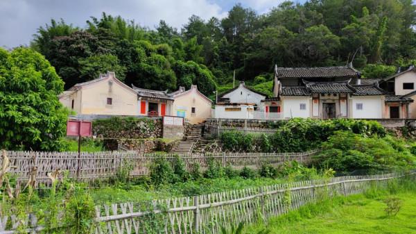 新加坡“國父”李光耀祖居“中翰第”黨溪村