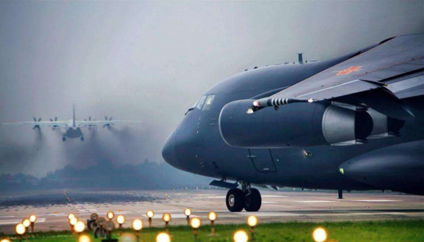 努力追趕30年,中國空軍能否完全複製海灣戰爭中美國空軍的表現? 努力追趕30年,中國空軍能否完全複製海灣戰爭中美國空軍的表現?