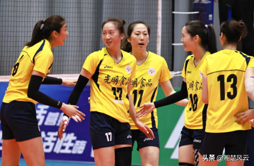 上海女排橫掃山東,奪得全錦賽冠軍,山東隊狀態全無再次屈居亞軍 上海女排橫掃山東,奪得全錦賽冠軍,山東隊狀態全無再次屈居亞軍