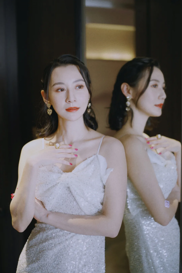 井暢出席瑞麗美容大賞 高階優雅大方簡約