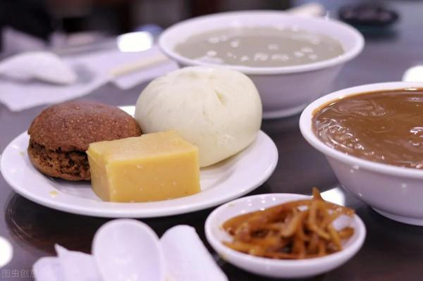 北京人兒的一日三餐吃什麼,每天狂吃還不胖,怎麼做到的? 北京人兒的一日三餐吃什麼,每天狂吃還不胖,怎麼做到的?