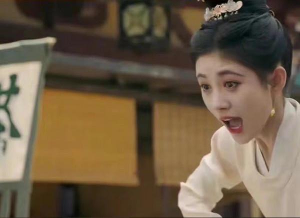 鞠婧禕騎的馬是假的！嘉南傳一個鏡頭穿幫，網友：是為了演員安全