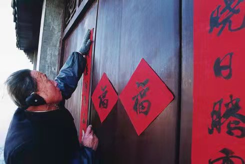 中年夫妻回老家過年的真實心理：男人累並幸福著，女人累且無奈著