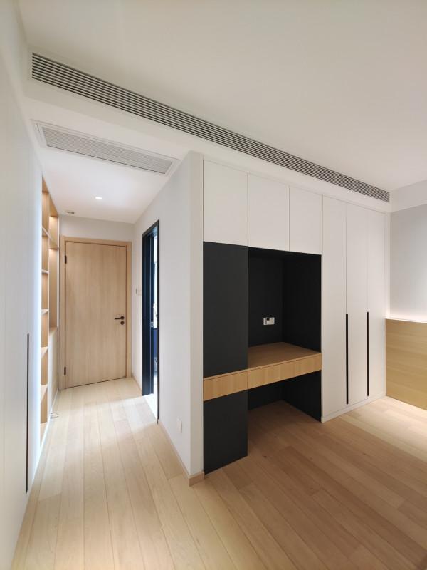 250㎡現代簡約大平層,實至名歸的質感空間 250㎡現代簡約大平層,實至名歸的質感空間