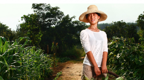 清華女博士石嫣：隱居山林種地11年收入800萬，未來農民是這樣？