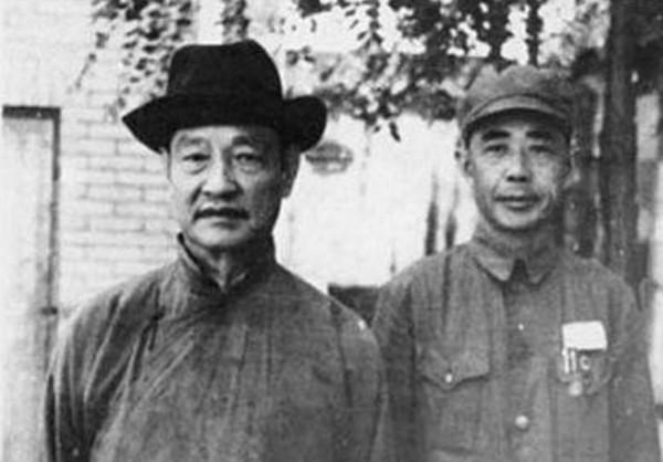 開國中將方正平建國後回鄉探親，弟弟拿出兩塊銀元，將軍失聲痛哭