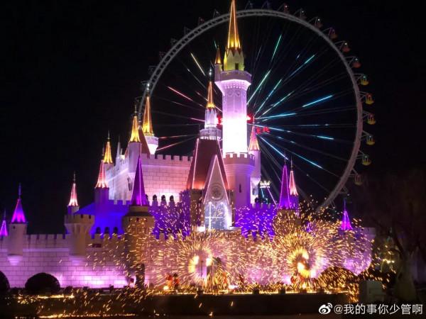 元旦去哪玩？賞花燈、看錶演、戲冰雪……