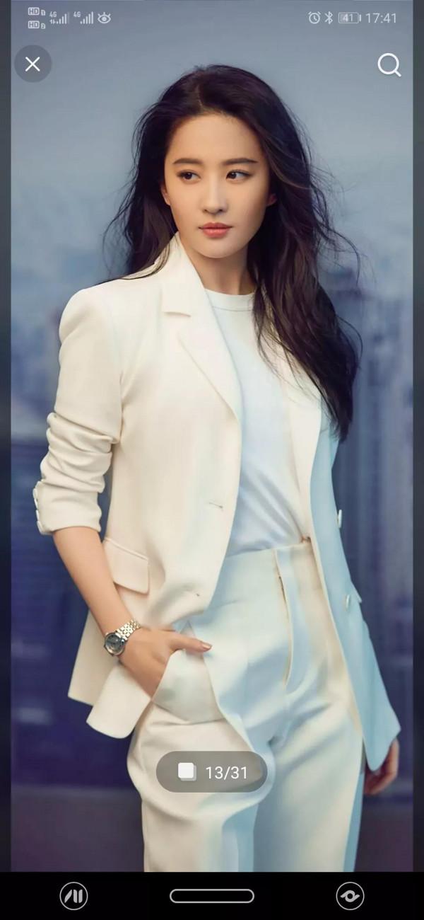 演員劉亦菲孫怡徐璐美照 演員劉亦菲孫怡徐璐美照