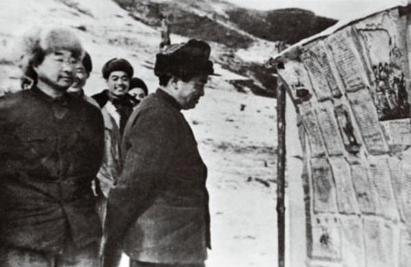 毛主席作報告，陳賡卻突然衝上臺，原因讓料事如神的主席也想不到