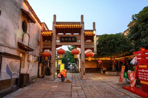 高淳老街,華東地區儲存最完整的明清古街,與南京夫子廟齊名 高淳老街,華東地區儲存最完整的明清古街,與南京夫子廟齊名