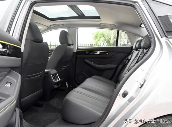 寬體設計，搭載1.5T馬赫發動機，奕炫MAX產品力分析