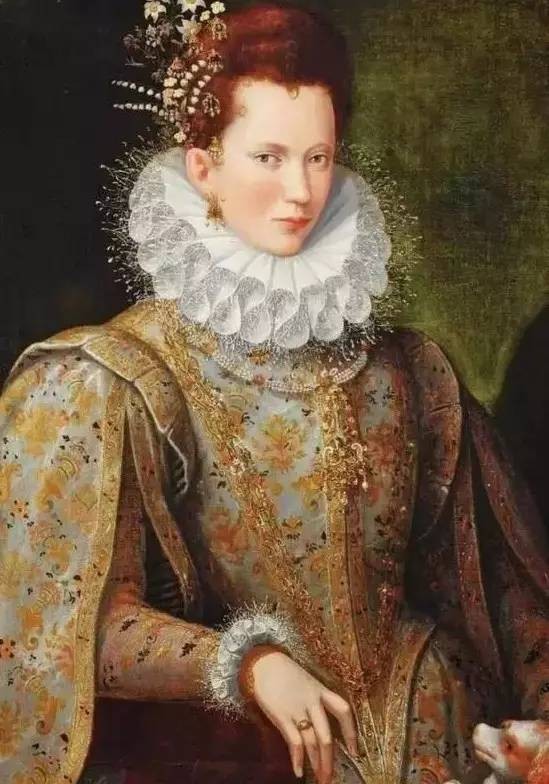 伊麗莎白一世的審美標準：假髮紅唇，鉛粉塗臉，拉夫領配緊身胸衣