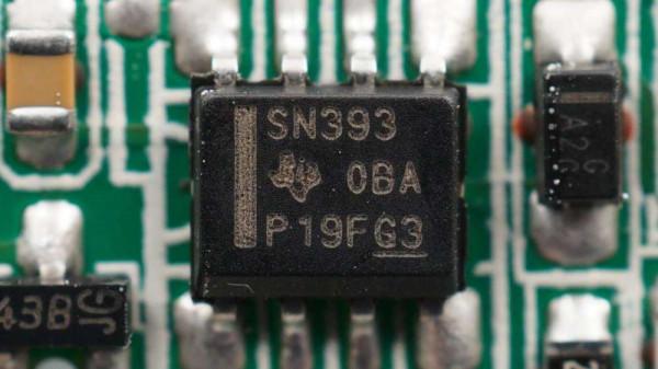 航嘉MVP K1000 1000W旗艦全模組PC電源拆解