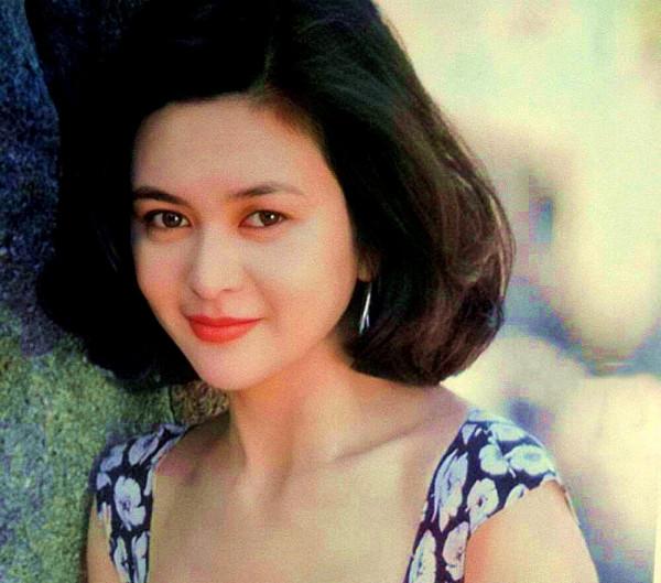 “頂級美人”的尷尬現狀：大多不願自然老去，一個比一個臉僵