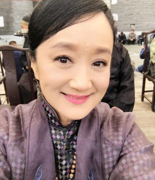 收視辣媽楊昆：演了31年配角，為何拖欠4.5萬物業費被告上法庭？