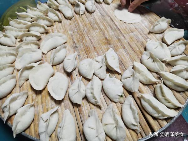 狗魚餡餃子你們吃過嗎？今天嘗試著做了一次，味道不錯