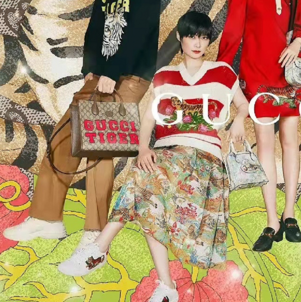 Gucci曬虎年全家福！倪妮穿中國紅站C位不愧是長公主，鹿晗超帥氣