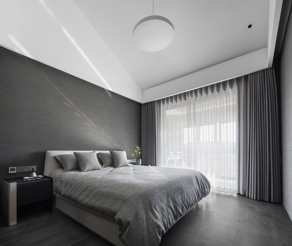 90後夫妻的個性之家,230㎡的黑白灰,進屋之後,處處皆是高階感 90後夫妻的個性之家,230㎡的黑白灰,進屋之後,處處皆是高階感