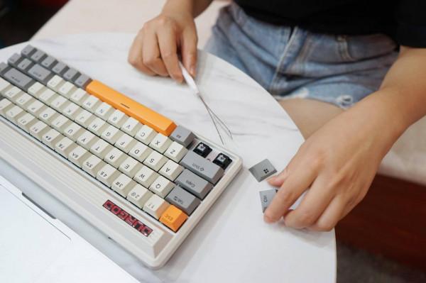 你心中的復古鍵盤是什麼樣的?杜伽三模無線機械鍵盤體驗 你心中的復古鍵盤是什麼樣的?杜伽三模無線機械鍵盤體驗